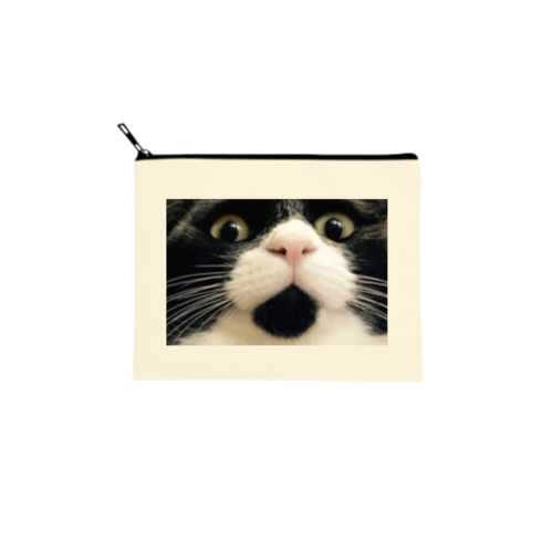 猫の顔アップのオリジナルバッグ・ポーチデザイン