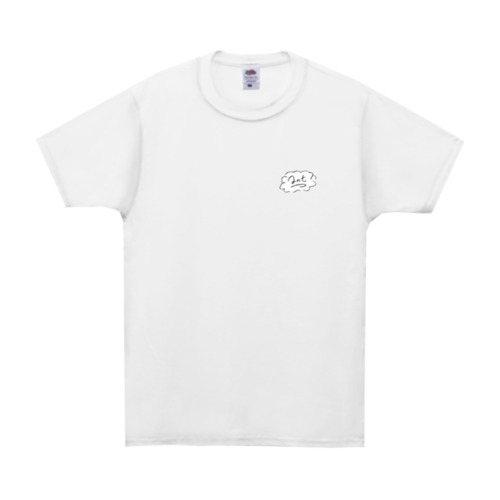 雲のキャラクターのオリジナルTシャツデザイン