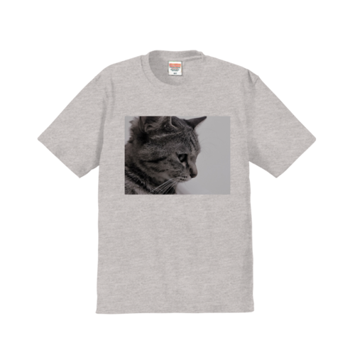 愛猫の写真をプリントデザインしたオリジナルTシャツ